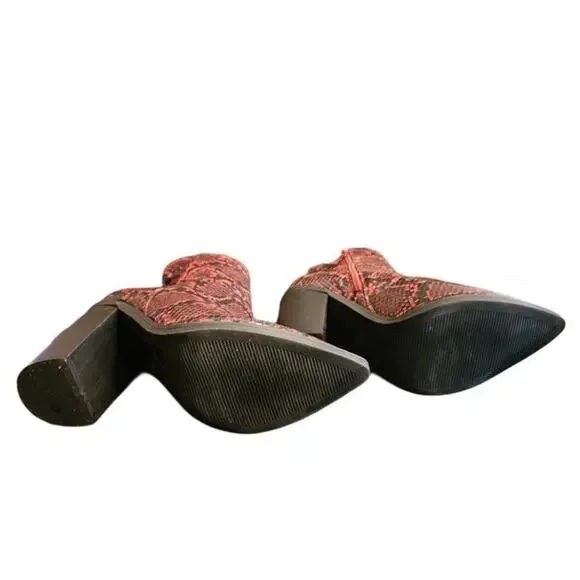 Womens Size 7 Kady Red Ankle Snake Skin Faux Leather Boots Pointy Toe Fashonnova - Picture 10 of 12